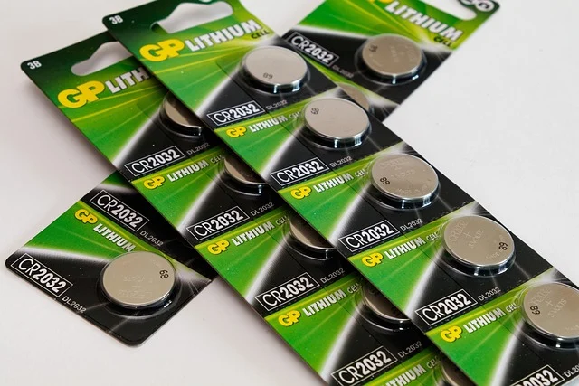 Amp hours to kwh: Lithium CR2032 coin cell batteries in blister packs.
